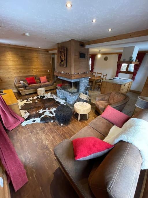 Chalet 6 Chambres A 3 Min Des Pistes Des 3 Vallees St Martin De Belleville Saint-Martin-de-Belleville Esterno foto